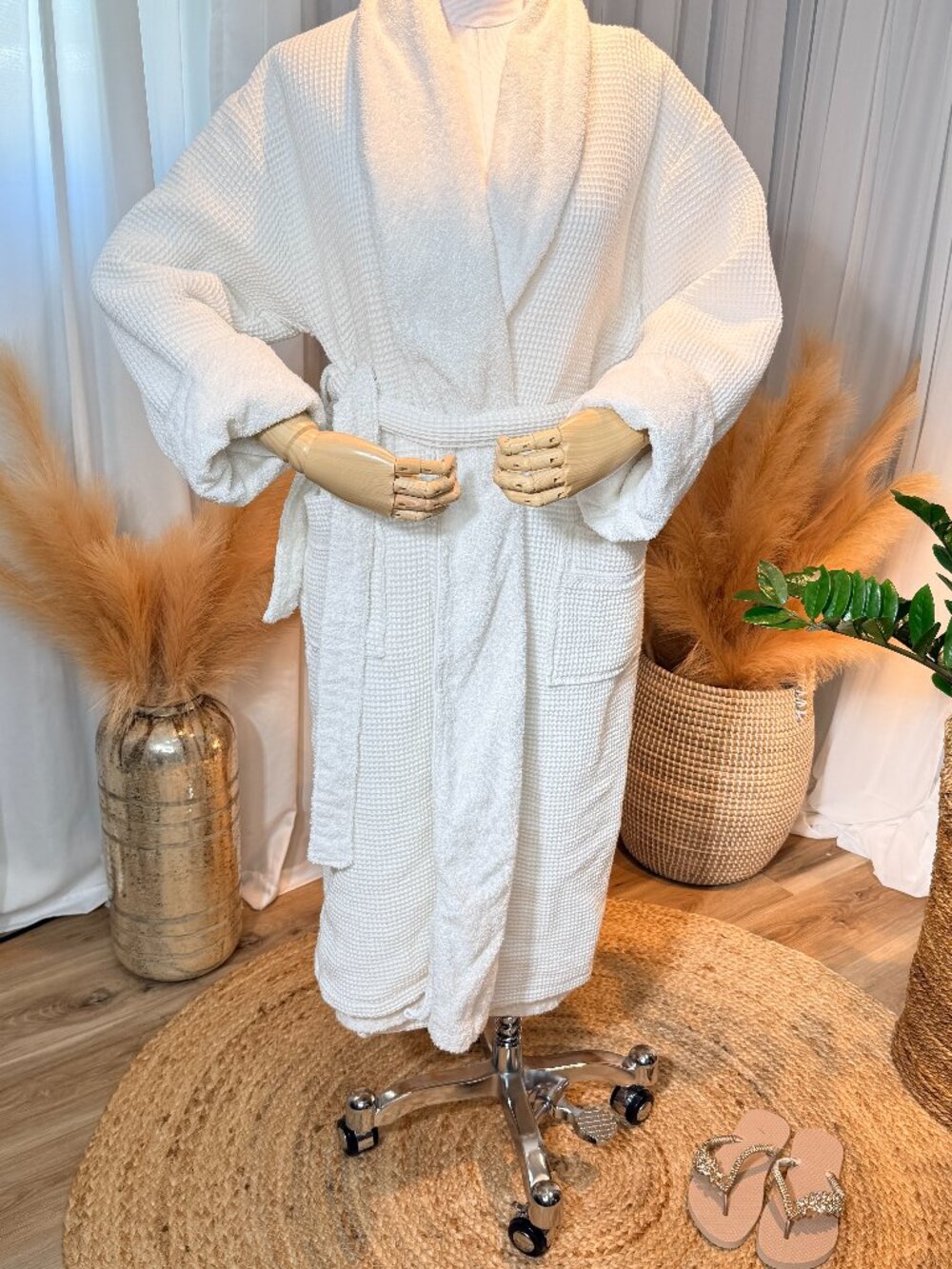 Bloomingdale's At Home Classique Waffle Knit Robe Terry Lined Shawl Collar White